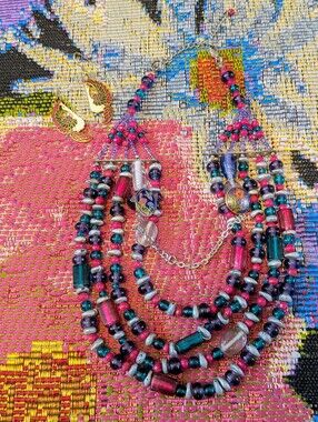 Vintage 80s 90s Glass Beads Boho Fairycore Statement Necklace